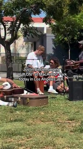 Justin Bieber singing “DAISIES” at MacArthur Park today in Los Angeles, CA. #justinbieber #yukon #liveperformance #losangeles #la