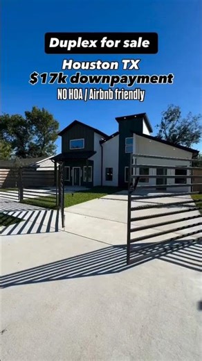 This Houston Duplex Quietly Changes the Math of Homeownership