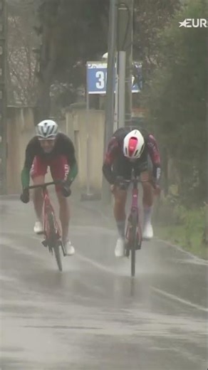 Arnaud Tendon breaks away and stays away for Van Rysel Roubaix! 🤯