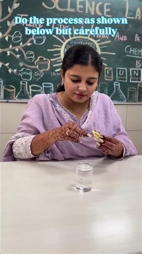 Easy science experiment… invisible fire 🔥 #teachers #scienceexperiment