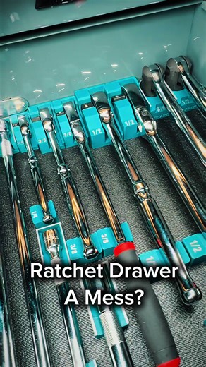 Expert Tool Organization for Mechanics and Car Enthusiasts