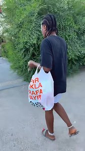 TJ | 😂😂 | Instagram