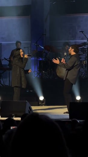 Demi Lovato performing "Skyscraper" with Ben Platt, in Los Angeles CA 2025. #demilovato #fyp #shorts