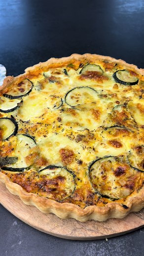 Tarte Courgette Poireaux : Recette Légère et Gourmande