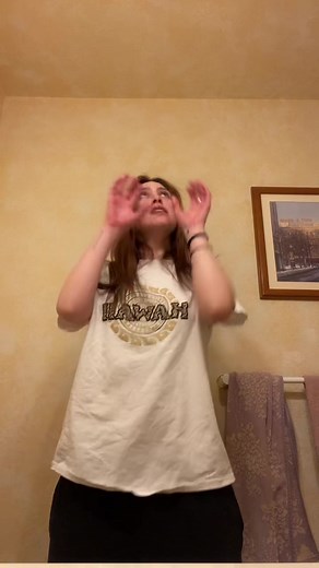 Expressive Hand Movements Tutorial for Beginners