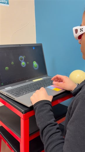 Dr. Dani Simancas, PT, DPT | I am so lucky to have been introduced to the world of NeuroTracker. NeuroTracker is a science-backed cognitive training system designed to... | Instagram