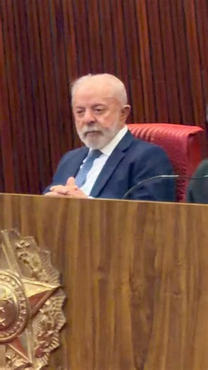 vai chocar: o lula não foi o autor. o varejo e o congresso já tinha decidido que ia taxar de qualquer jeito e ainda queriam 60% do imposto. lula foi o revisor que tentou diminuir o prejuízo e conseguiu baixar pra 20%. se ele tivesse ido contra, ia entrar em conflito direto com com o comando da câmara e perder o projeto