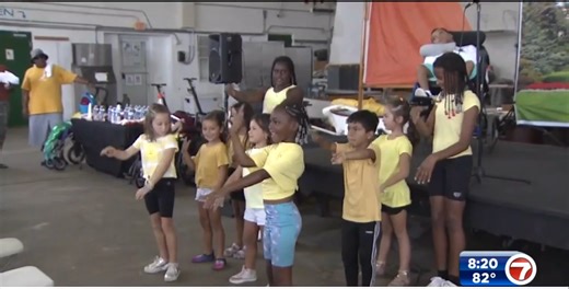 Shake-A-Leg Miami holds celebration for 32nd anniversary of Americans with Disabilities Act - WSVN 7News | Miami News, Weather, Sports | Fort Lauderdale