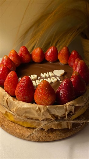 Burnt Cheesecake, Royal Puding & Soft Cookies • Bandung on Instagram