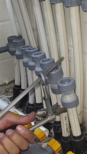 installation of several covers on the end of the PVC pipe using special tools#creative