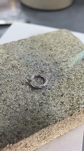 Close and solder a jumpring