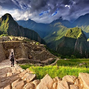 285 reactions · 23 shares | Travelling overseas soon? Make sure you are a smart traveller. | Smartraveller | Facebook