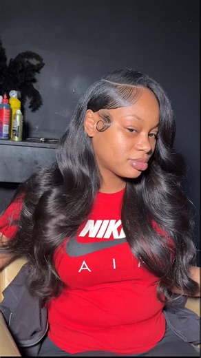 Jaylon DaShaun Hightower on Instagram: "QW LEAVE OUT USING (4.5) 28” BUNDLES + ADDED LAYERS💇🏽‍♀️ ✂️😍 FEBRUARY BOOKS OPEN NOW !! GET $25 OF WHEN BOOKING USING PROMO CODE (LOVE) ❤️🤭 TO PURCHASE HAIR OR BOOK A HAIR INCLUDED INSTALL YOU MUST TEXT 5016131014 OR DM !"