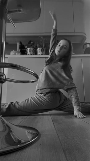 Flat split #flexibility #dancer #splits