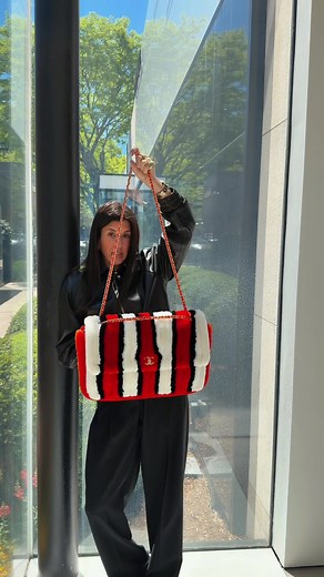 Chanel Bag Obsession | What's In My Bag