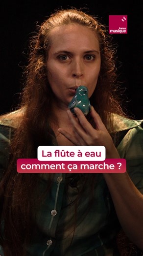 116K views · 1.8K reactions | La flûte à eau imite parfaitement le chant du rossignol. Mais comment fonctionne ce drôle d'instrument ? Emmanuelle Aymès vous explique. | France Musique | Facebook