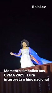 Cantar o Hino de Cabo Verde num evento que celebra a Música e comemora os 50 anos de Independência deste país que tanto amo foi para mim o auge do reconhecimento e carinho que Cabo Verde sempre me demonstrou. Foi com imenso orgulho e sentimento de patriotismo que aceitei o convite dos CVMA para desempenhar este papel que tanto me honra. 🇨🇻 | Lura