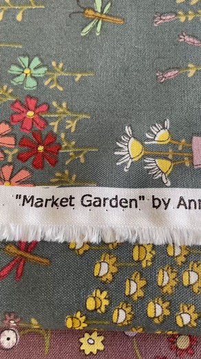 #CloseUpReel of "Market Garden" by Anni Downs of Hatched and Patched from Brand Ambassador, Katie Wyatt. IN QUILT SHOPS NOW! View the full collection here: https://www.henryglassfabrics.net/market-garden/ #HenryGlass #HenryGlassCo #HenryGlassFabrics #Quilting #Sewing #Fabric #WeMakeFabricFun #Jaftex #MarketGarden #AnniDowns #HatchedAndPatched #Garden #Flowers #Flower #Floral #Posies #Sprig #Foulard #Carnation #Daisy | Henry Glass & Co.