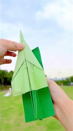 Best paper airplane trick balloon 🎈 #shorts #shortvideo