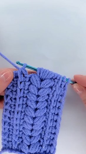 Easy crochet stitch for beginners 🥰 . . . . . #reels #tips #crochetreelsplay #howto #crochet #fyp #knitting #knit #crochetreels #crochetdesigner #igcrochet #yarnbender #crochetpatterns #crocheting #crocheter #maker #crochetstitch #crochetlove #crochetinspiration | Crochet with us
