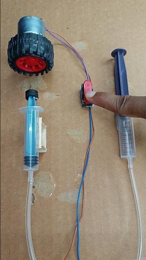 How Hydraulic Pressure Stop a Wheel? | DIY Science Project #shorts #dcmotor