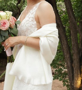 Alpaca Shawl | Ultra-soft Alpaca Shawls | White Shawl | Wedding Shawl | Bridal Wrap | Ivory Shawl - Etsy