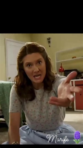 grandmovies_backup on Instagram: "Young Sheldon 2017‧ Sitcom ‧ 7 seasons Young Sheldon (2017) takes us back to East Texas in the late 1980s, where we meet nine-year-old Sheldon Cooper, a child prodigy with a brilliant mind and a love for science far beyond his years. Despite his genius, Sheldon struggles to fit in with his family, classmates, and community. His sharp intellect often clashes with the simplicity of small-town life, creating both comedic and heartfelt moments. At just nine, Sheldon