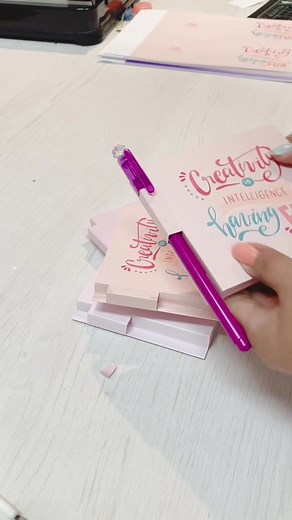 Cómo hacer un bloc de notas hecho a mano
