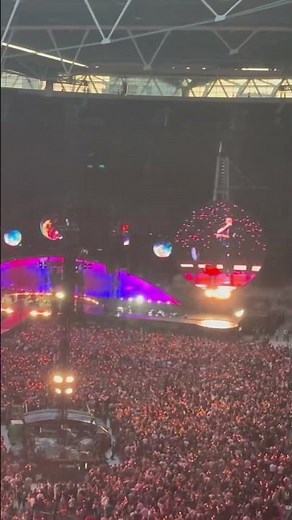 Coldplay Live 2025 at Wembley Stadium – Higher Power