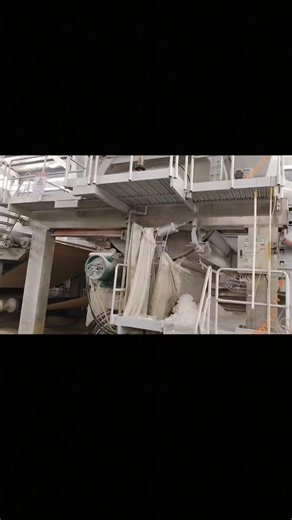 Paper machine #machine #papermachine #papermachinery #factory #造纸机