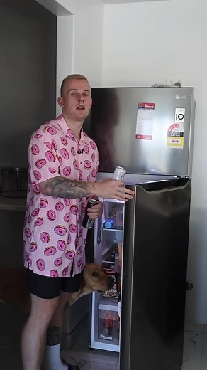 34K views · 248 reactions | 4 Tips to still enjoy a few cold ones over the Xmas period without turning into the man himself  | Alex Gamble | Facebook