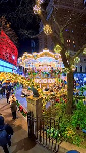🎄Double-Decker Carousel 🎠 NYC ℹ️⬇️ Check out the city’s first double-decker Christmas carousel at Greeley Square. Two levels of festive fun with 360° Midtown views. It’s open every day through January 6. We’ll keep the lights on for you. 📍 Greeley Square Park, Between 32nd and 33rd Streets, Broadway and, 6th Ave, New York, NY 10001 💵 Ride $7.00 each - includes taxes and fees 📆 Nov 21 – Jan 6, 10am-10pm #carousel #christmas #nyc #newyorkcity #newyork #ny | Christian Bobadilla