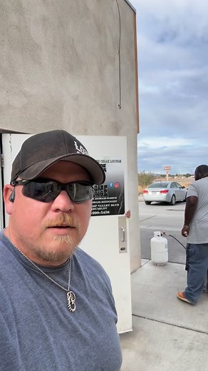 ‼️Low Side Thanksgiving‼️ today 22November at 3 pm with @kristoff_cigars featuring @kristoff_johnnyvegas!! We do this every year and it’s a great time! Come on down and get great deal on cigars, swag, other give aways, and we’re gonna feed ya! 1971 Pahrump Valley BLVD PAHRUMP, Nv 89048 | Low Side Cigar Lounge