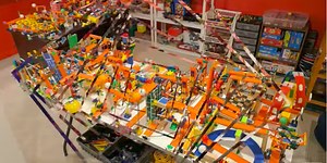 A Guy Built This Insane Rube Goldberg Machine Because He Lost a Bet
