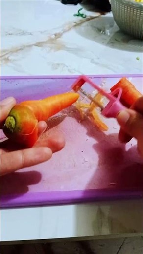 ASMR mengupas wortel #asmr