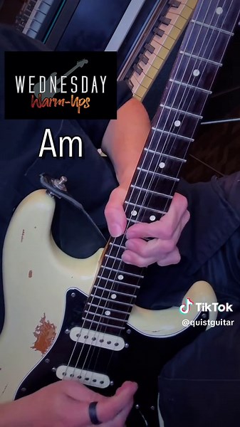 Simple Blues guitar solo 🎸 Full jam track TAB for all these pentatonic Blues guitar licks in my lesson library on Patreon. Happy jamming! I’m launching a new Blues guitar soloing course next week - join in on Quistorama.com/courses 👊 #bluesguitar #guitar #guitarlicks #guitarlessons #bluesguitarlessons