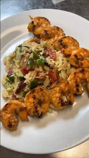 MUST TRY! DELICIOUS MEDITERRANEAN ORZO SALAD + GRILLED SHRIMP SKEWERS🔥🔥🔥
