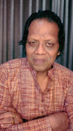 Samjhe .. aap nahi samjhe 😊 #vineetaashna #shairi #gazal #fehmibadayuni #rekhta #reelkarofeelkaro | Vineet Aashna