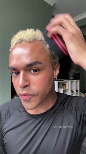 Testing the Viral Hair Sponge for Curls 👀 #curlyhair #shorts #naturalhair #fail