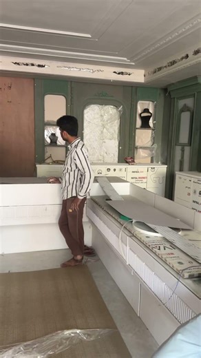 Showroom Design by Inicio Planners #inicioPlanners #JwelleryShowroom #showroom #interiors