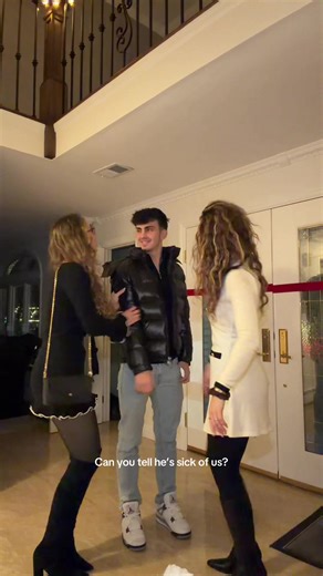 Understanding Albanian Songs: Themes of Discontent