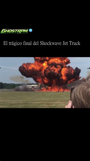 El trágico final del Shockwave Jet Truck #truck #jet #motor #velocity #motorsport #accident #history