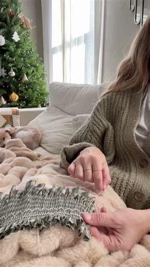 English Smocking A Christmas Stocking 🪡 #christmassewing #englishsmocking #sewing