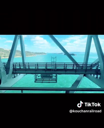 日本の絶景#電車 #鉄道 #電車好きと繋がりたい #鉄道好きな人と繋がりたい #瀬戸大橋 #絶景