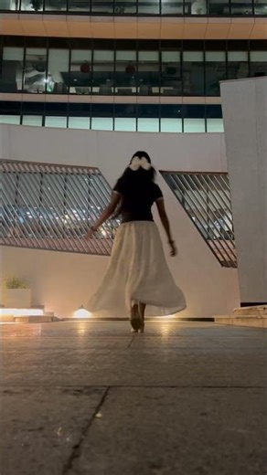 “A little walk turned into a twirl moment! 🤍✨ White skirt vibes on point!”#WhiteSkirt #viral#shorts