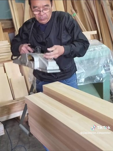 Woodworking Projects for Carpenters and DIY Enthusiasts