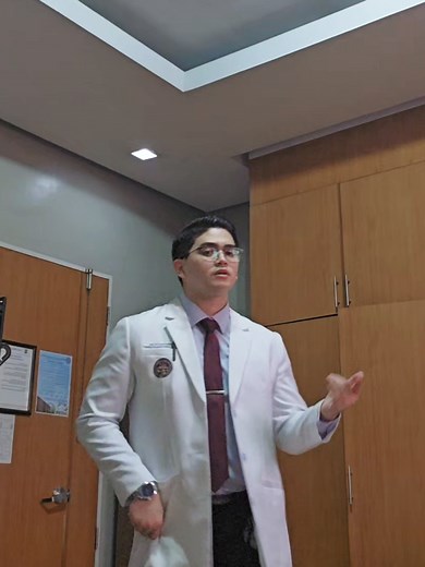 No Hands Dance Challenge by Doctors on TikTok