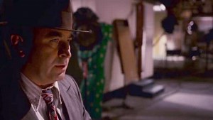 Bob Hoskins dead at 71