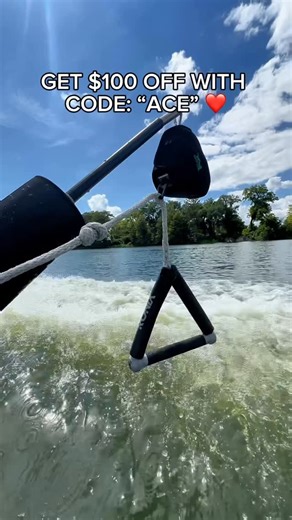 Chase Locke | Wakeboarder on Instagram: "The @wakefx_ ROPE PAL is a GAME CHANGER for wake surfing😍 We will never throw the rope again on my boat! Make sure to use CODE: ACE for $100 your own!! 💪🏼💪🏼💪🏼 #wakesurfing #wakeboarding #shotoniphone #viral #wakeboard #trending #explore #iphone #lake #summer #ropepal #wakefx"