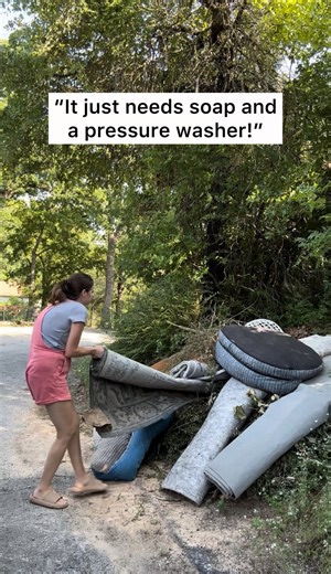 Expectations vs. reality of digging in the trash 🤢 | Maggie McGaugh